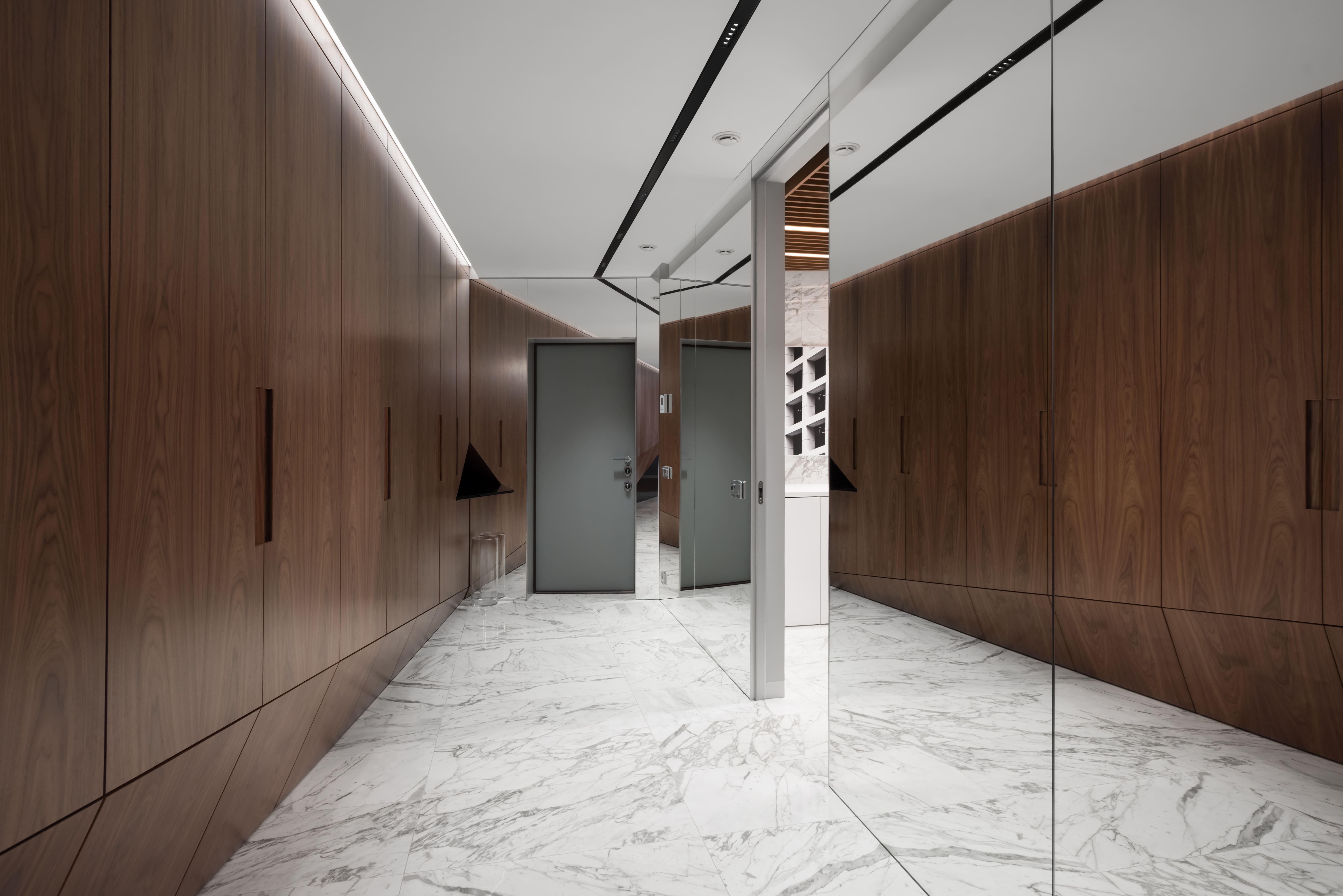  Шкаф-гардеробная